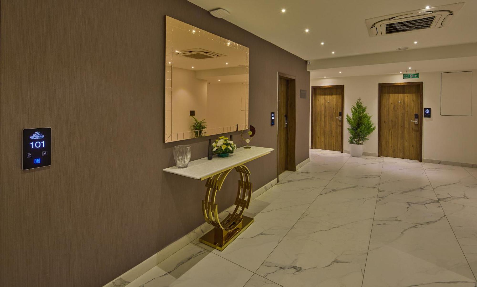 Grand Continent Hebbal A Sarovar Portico Affiliate Hotel Bengaluru Kültér fotó
